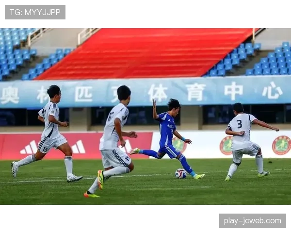 中国足协与教育部联合发布“校园足球赛事转播计划”,探索体教融合新商业模式 中国足协与教育部联合发布“校园足球赛事转播计划”,探索体教融合新商业模式